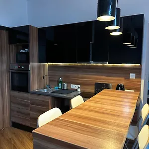  Apartament Center